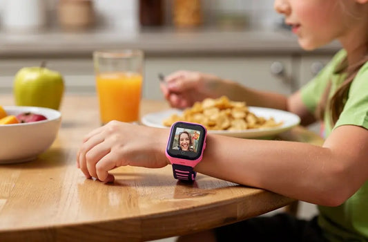 Fonctionnalités de communication et appels sur montre connectée enfant