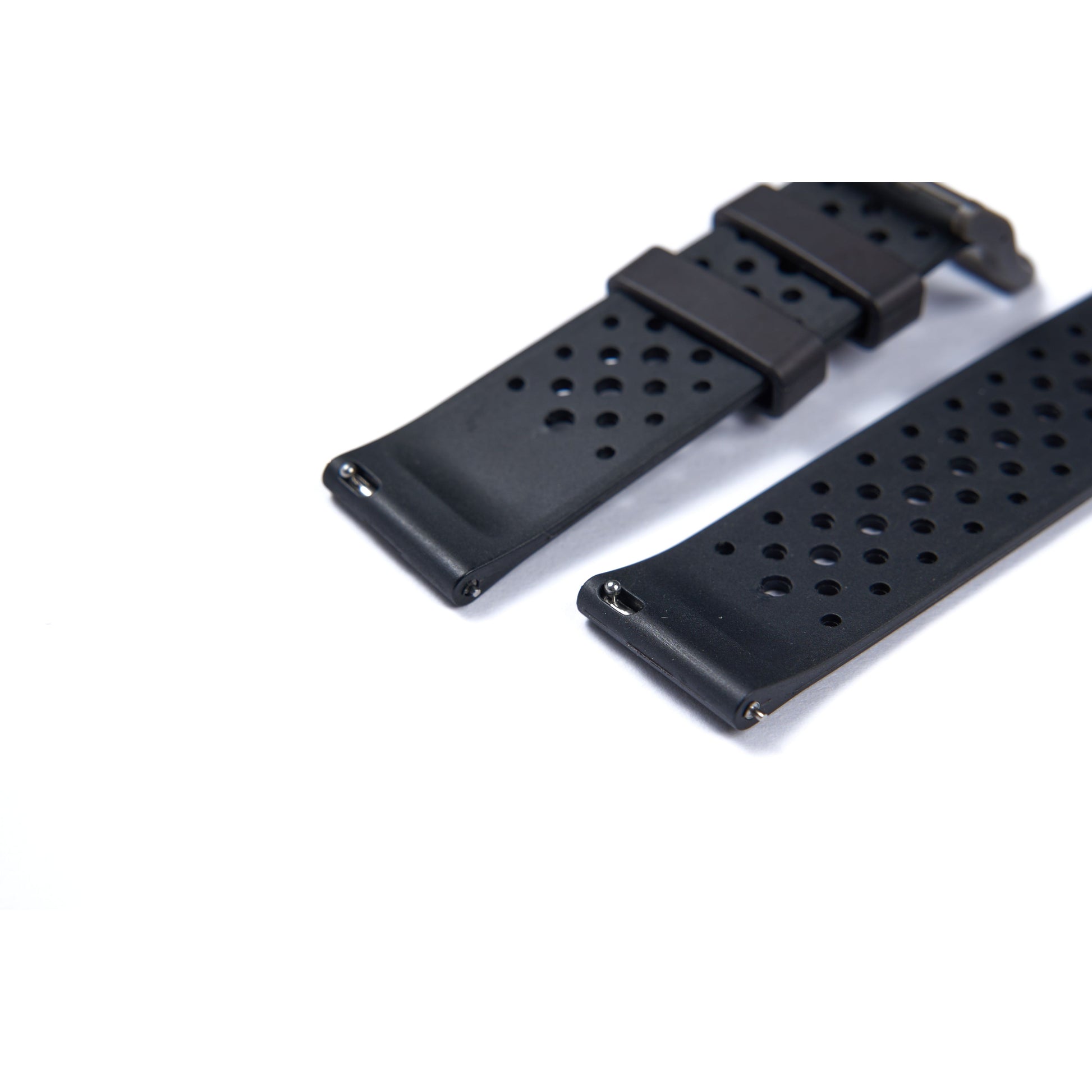 Bracelet de montre en caoutchouc noir avec trous perforés et boucle en métal